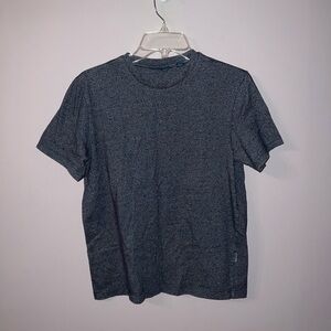 Dark Grey Perry Ellis T-shirt mens small